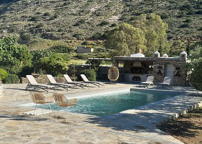 River With Pool 卡马莱