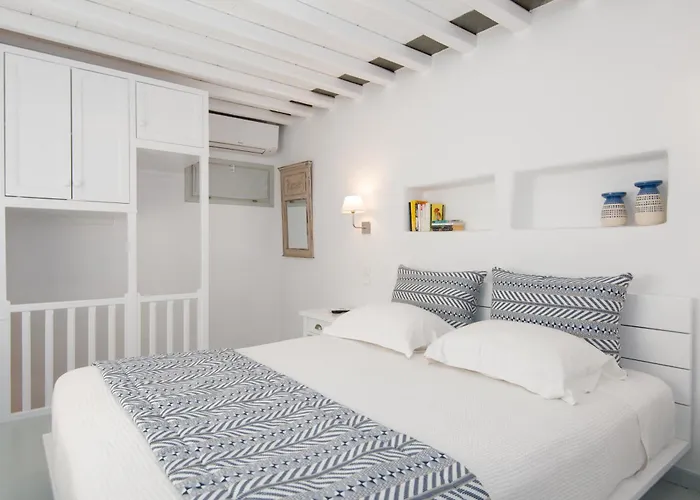 River With Pool 别墅