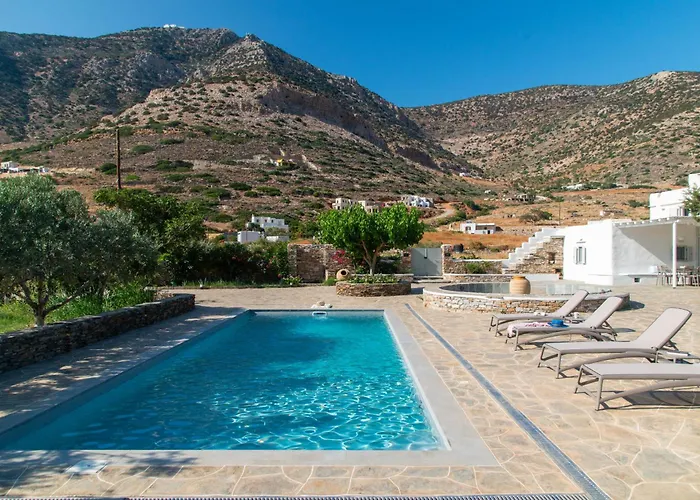 Villa River With Pool